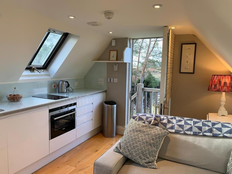 Annexe Near Malmesbury / Tetbury Appartement Hankerton Buitenkant foto